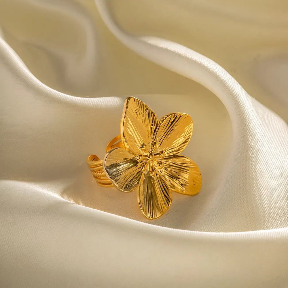 Sophisticated Gold-Tone Adjustable Band