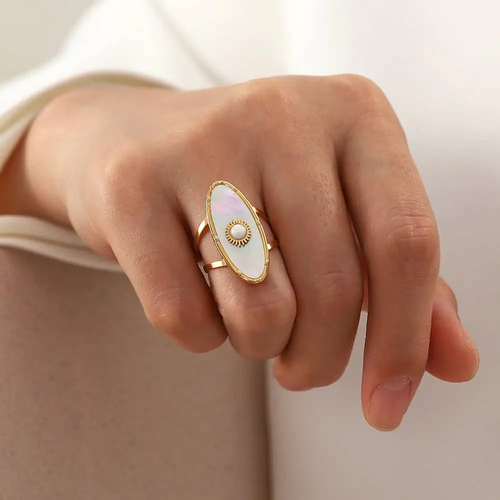 18K Gold Pearlescent Geometric Ring