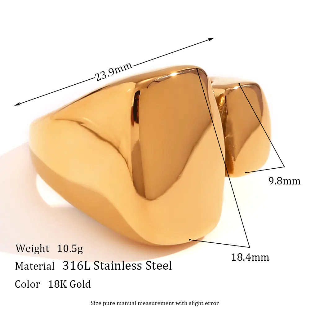 Elegant Gold Geometric Ring