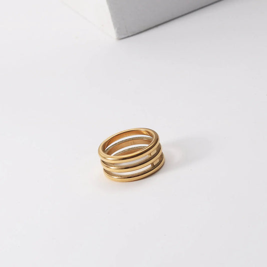 Luxe Gold Trio Ring
