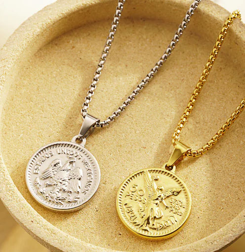Coin pendant necklace